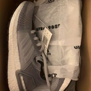 Adidas Ultraboosts 7.5 New